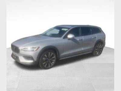 Photo of a 2025 Volvo V60 Cross Country AWD B5 Ultra 4DR Wagon for sale
