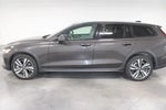 2024 V60 Cross Country Thumbnail 5