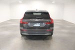 2024 V60 Cross Country Thumbnail 7