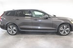 2024 V60 Cross Country Thumbnail 10