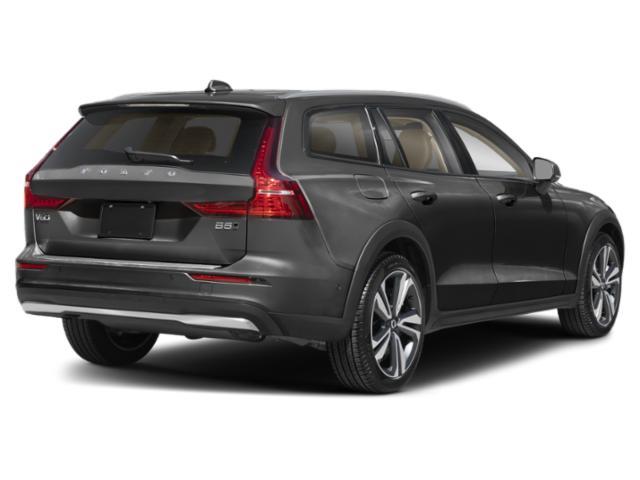 2024 Volvo V60 - $41,325