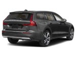 2024 V60 Cross Country Thumbnail 3