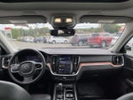 2024 V60 Cross Country Thumbnail 16