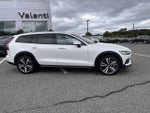 2024 V60 Cross Country Thumbnail 26