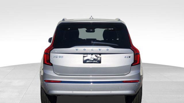 2025 Volvo XC90 B5 Core Bright Theme