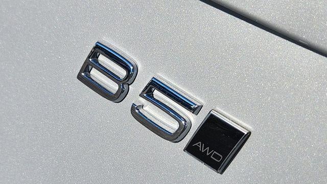 2025 Volvo XC90 B5 Core Bright Theme