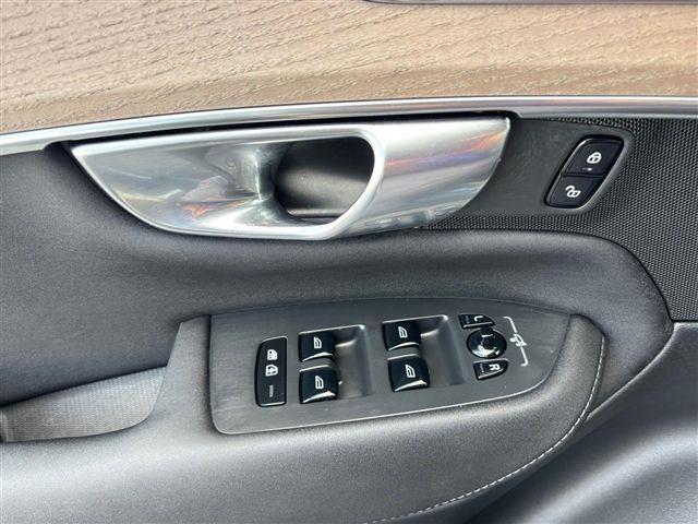 2025 Volvo XC90 - $42,892