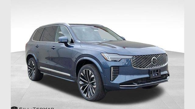 Preowned 2025 Volvo XC90 B5 Plus Bright Theme 7P for Sale