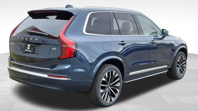 2025 Volvo XC90 B5 Plus Bright Theme 7P