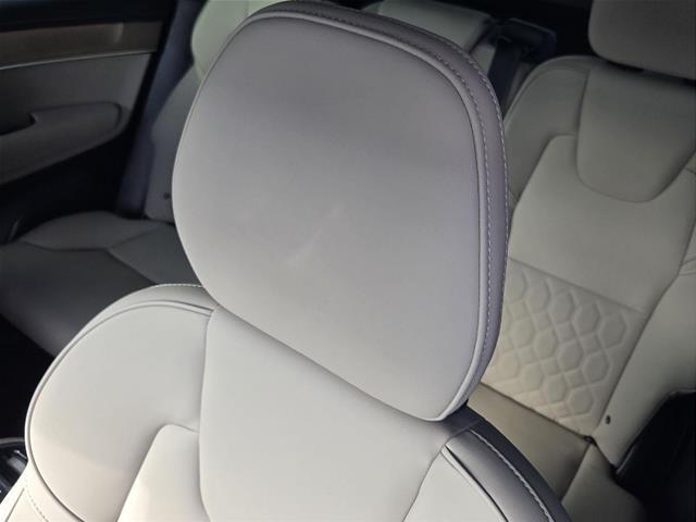 2025 Volvo XC90 - $46,691
