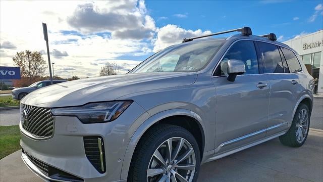 2025 Volvo XC90 B5 Plus Bright Theme 7P