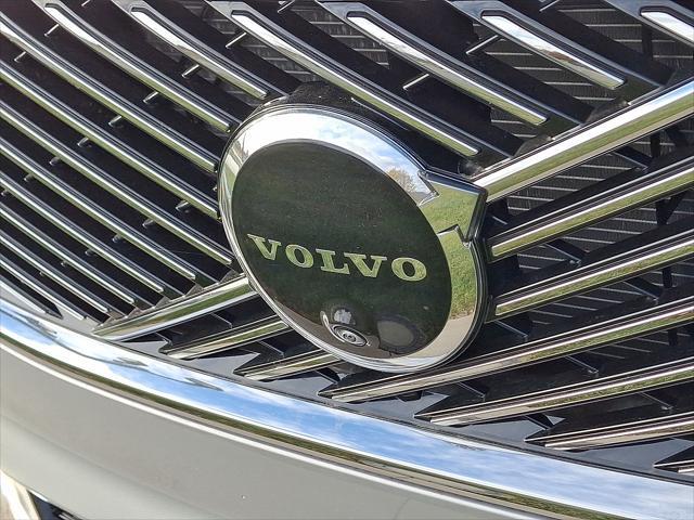 2025 Volvo XC90 - $61,988
