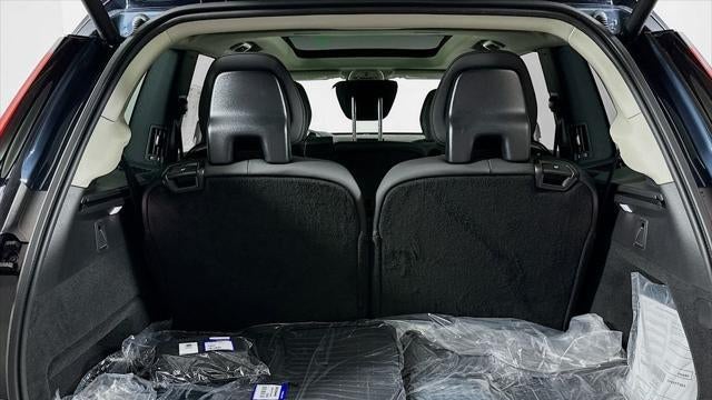 2026 Volvo XC90 B5 Plus 7P