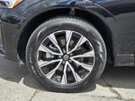 2025 XC60 Thumbnail 11