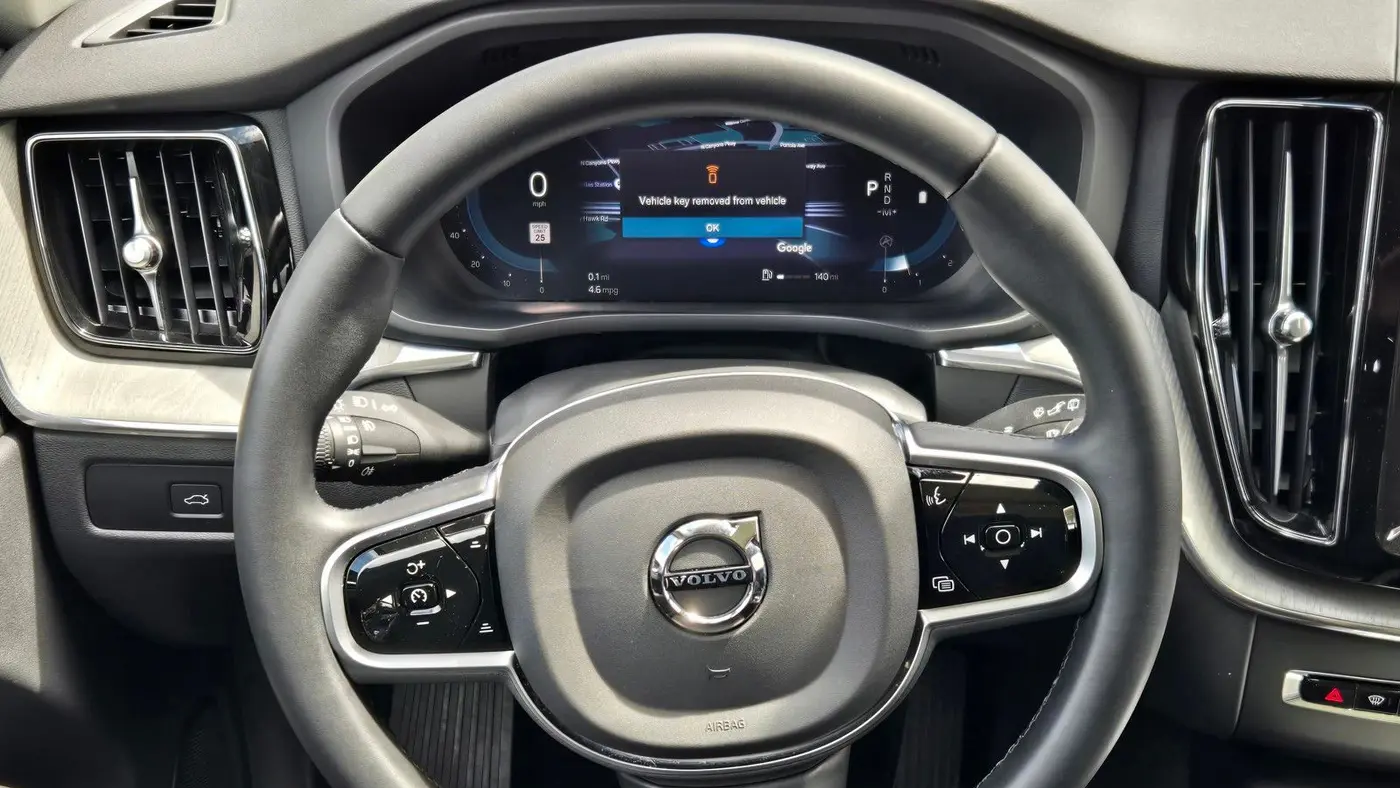 2025 Volvo XC60 B5 Plus Dark Theme