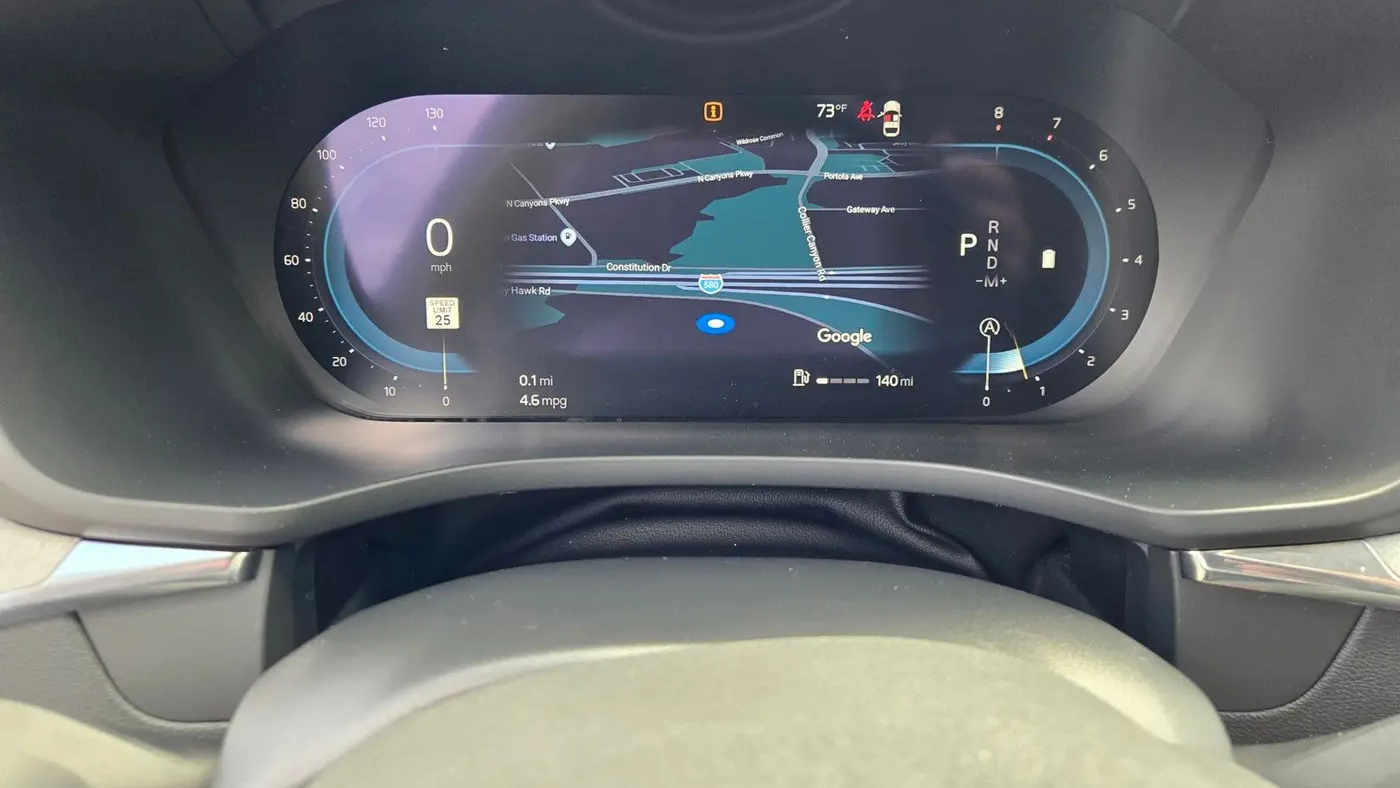 2025 Volvo XC60 B5 Plus Dark Theme
