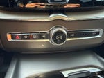2025 XC60 Thumbnail 11
