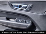 2025 XC60 Thumbnail 11