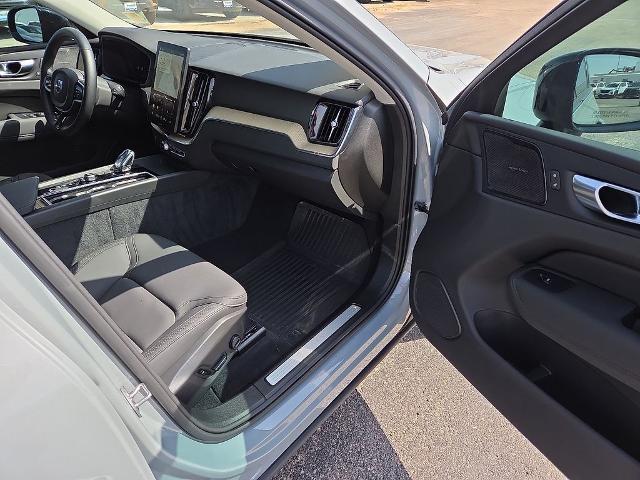 2026 Volvo XC60 - $41,795