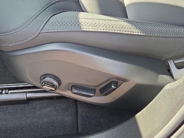 2026 Volvo XC60 - $41,795