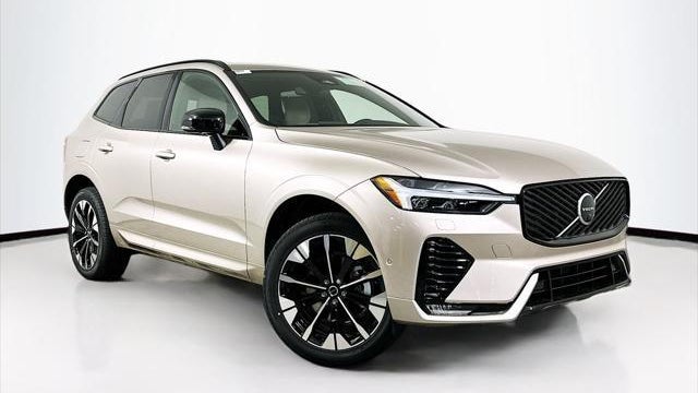 2026 Volvo XC60 B5 Plus