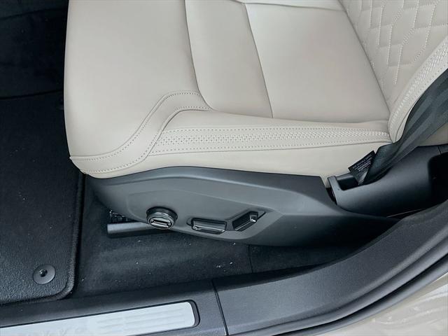 2026 Volvo XC60 - $50,582