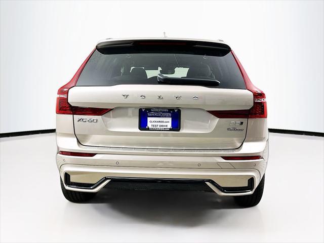 2026 Volvo XC60 - $50,582