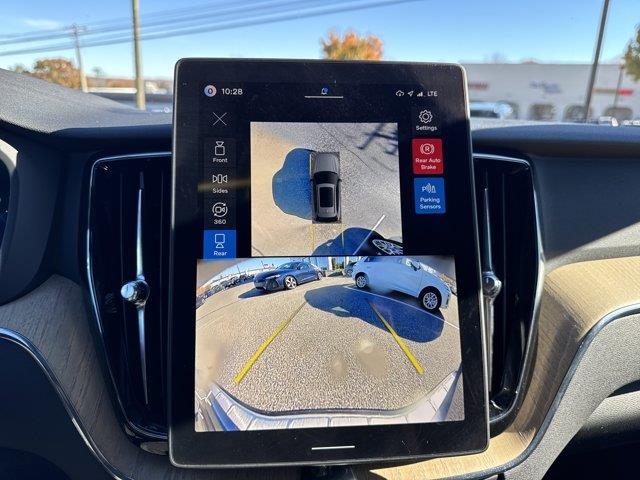 2026 Volvo XC60 - $39,899