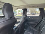 2025 XC60 Thumbnail 9