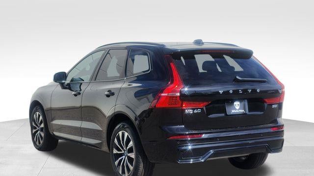 2025 Volvo XC60 B5 Plus Dark Theme