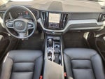 2025 XC60 Thumbnail 13