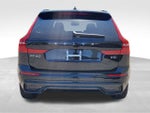 2025 XC60 Thumbnail 4