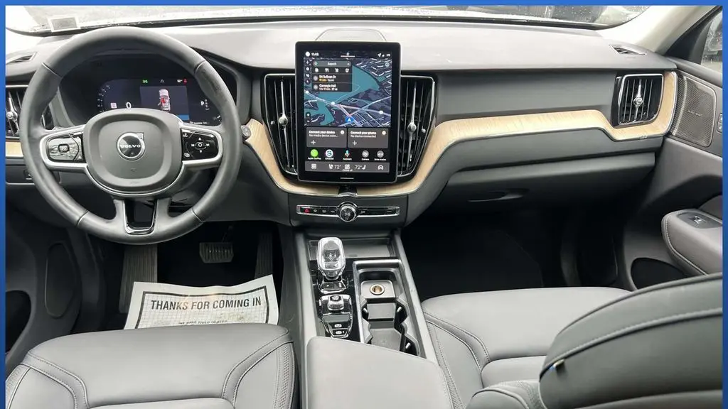 2026 Volvo XC60 B5 Plus