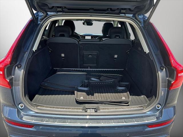 2025 Volvo XC60 - $35,499