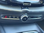 2025 XC60 Thumbnail 26