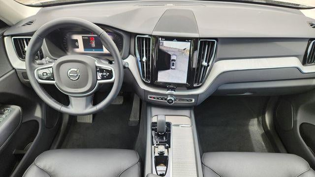 2025 Volvo XC60 B5 Plus Dark Theme