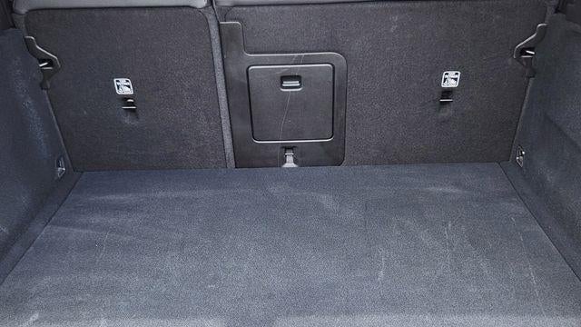 2025 Volvo XC60 B5 Plus Dark Theme