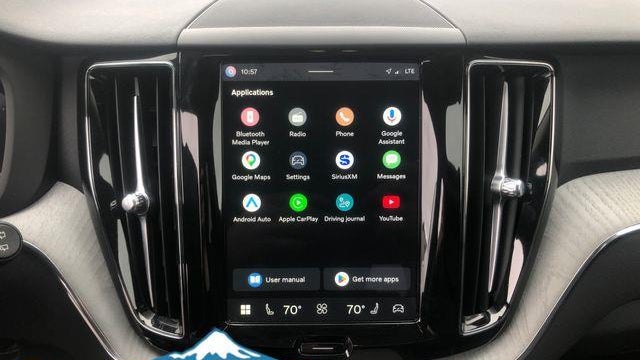 2025 Volvo XC60 B5 Plus Dark Theme