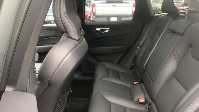 2025 Volvo XC60 B5 Plus Dark Theme