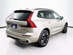 2026 XC60 Thumbnail 6
