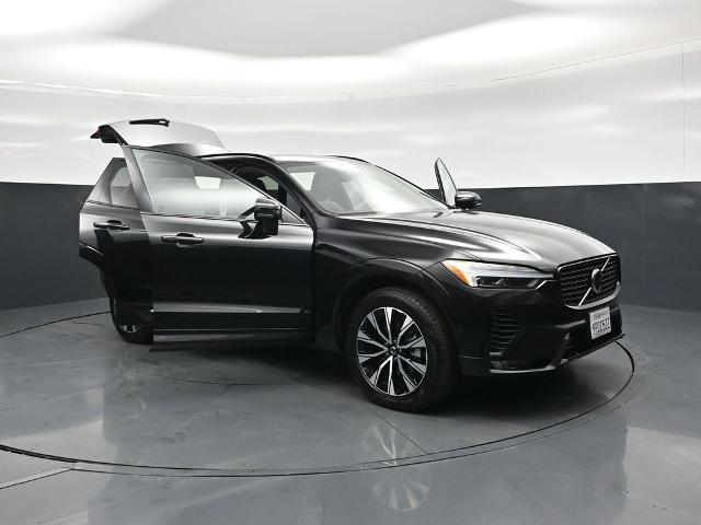 2025 Volvo XC60 - $39,285