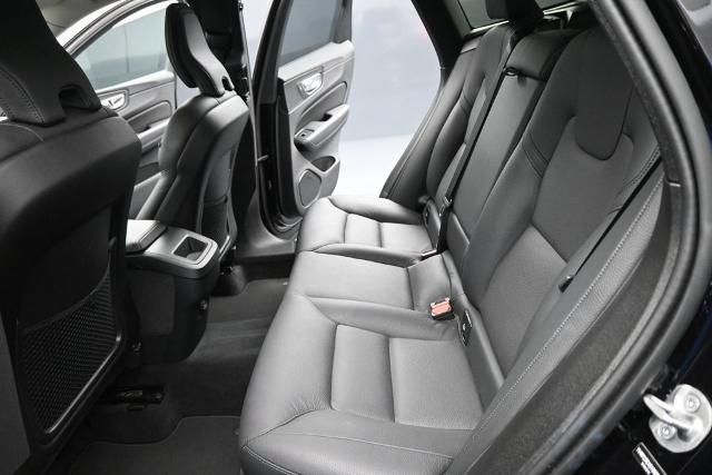2025 Volvo XC60 - $39,326