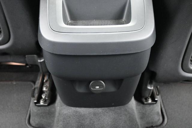 2025 Volvo XC60 - $39,326