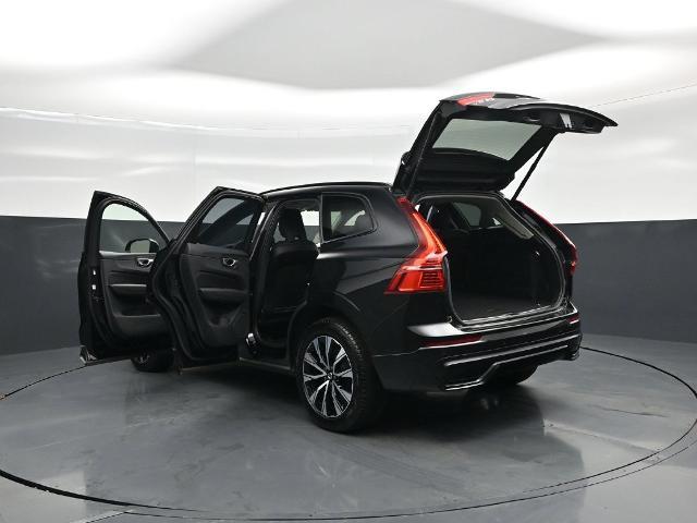 2025 Volvo XC60 - $39,326