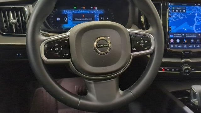 2025 Volvo XC60 B5 Plus Dark Theme
