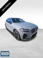 2026 XC60 Thumbnail 1