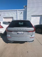 2026 XC60 Thumbnail 4