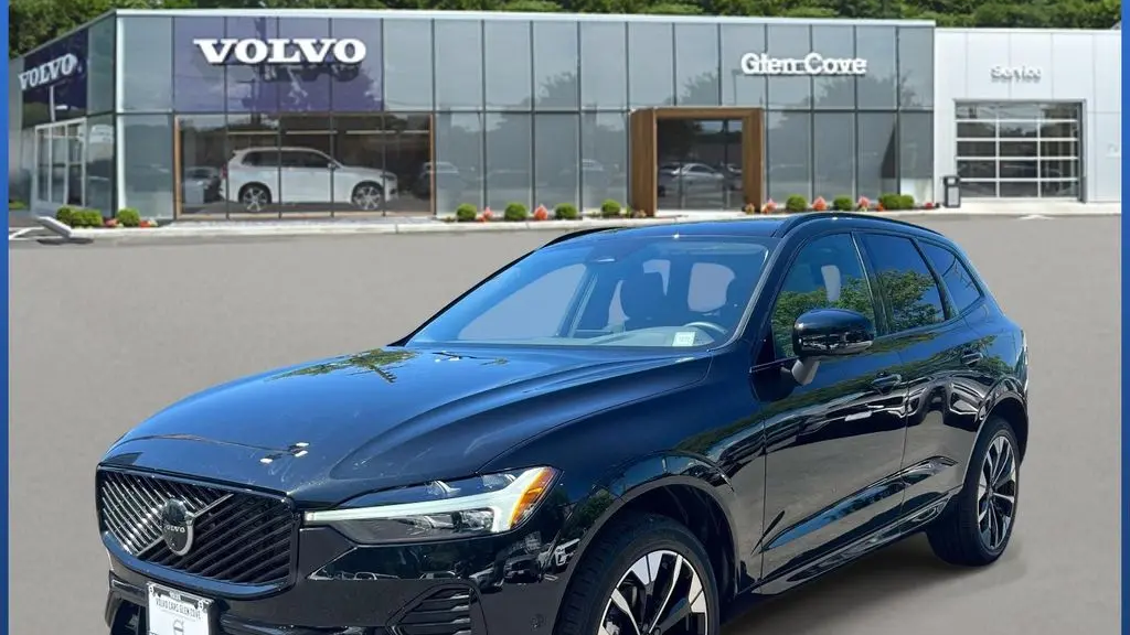 2026 Volvo XC60 B5 Plus