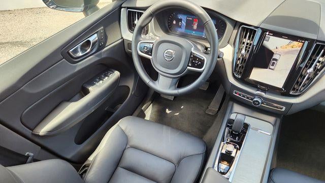2025 Volvo XC60 B5 Plus Dark Theme