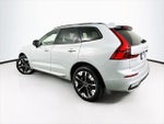 2026 XC60 Thumbnail 6